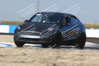 media/Nov-08-2025-Speed Ventures (Sat) [[1c7a6332f5]]/TC B/Session 3 (Turn 1)/